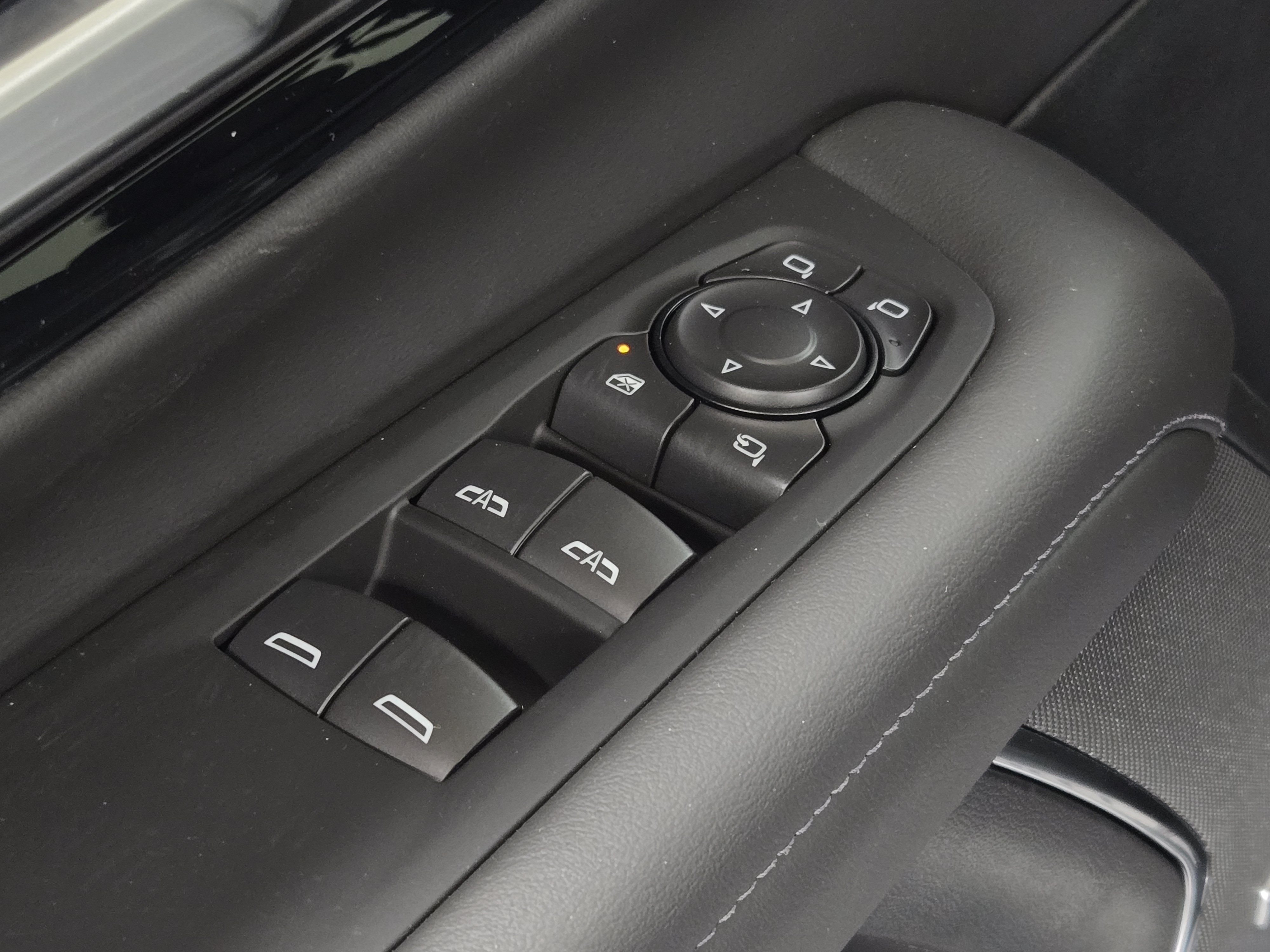 2026 Chevrolet Tahoe LT - Photo 23