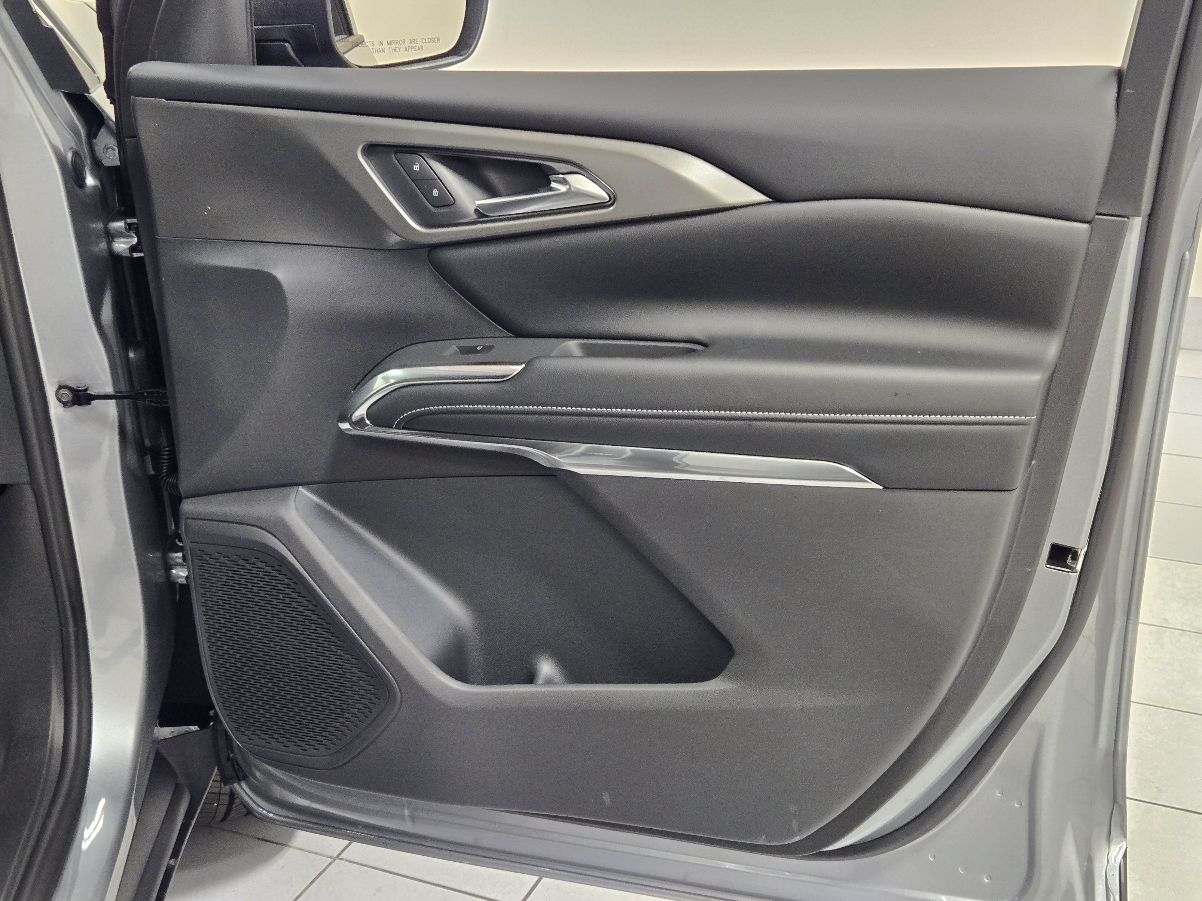 New 2027 Chevrolet Traverse LT SUV