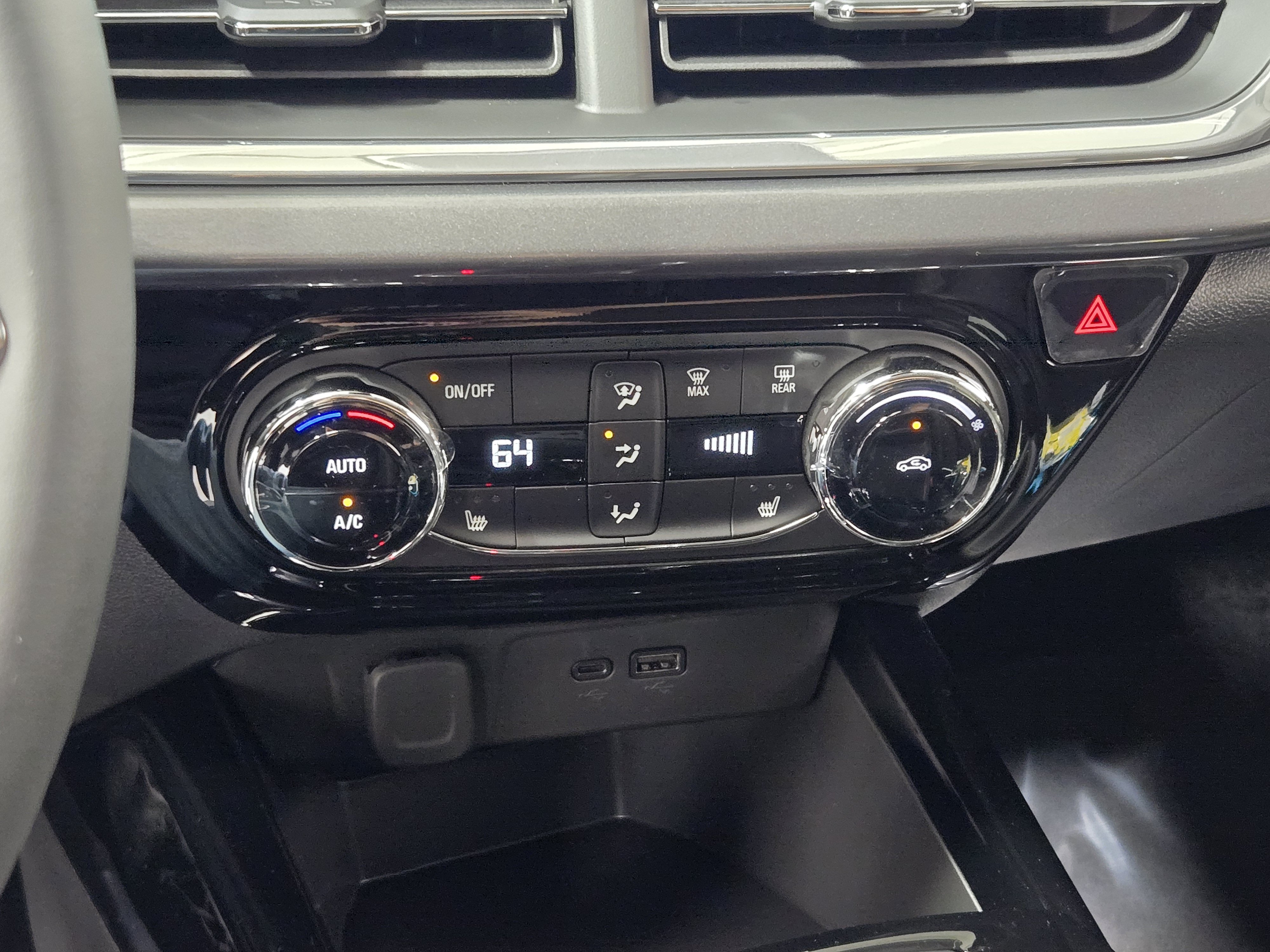 2026 Chevrolet Trax Activ - Photo 25