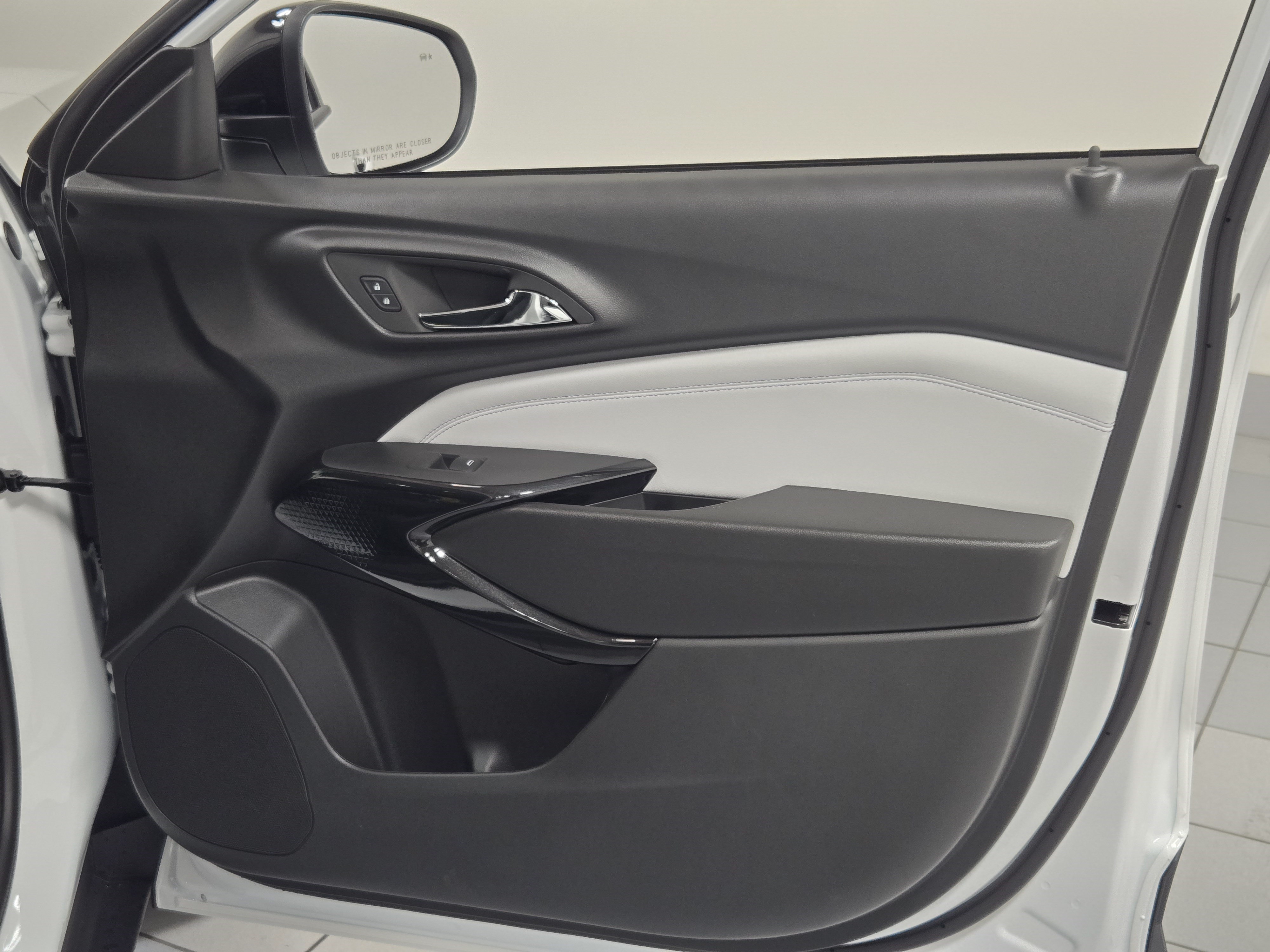 New 2026 Chevrolet Trax LT SUV