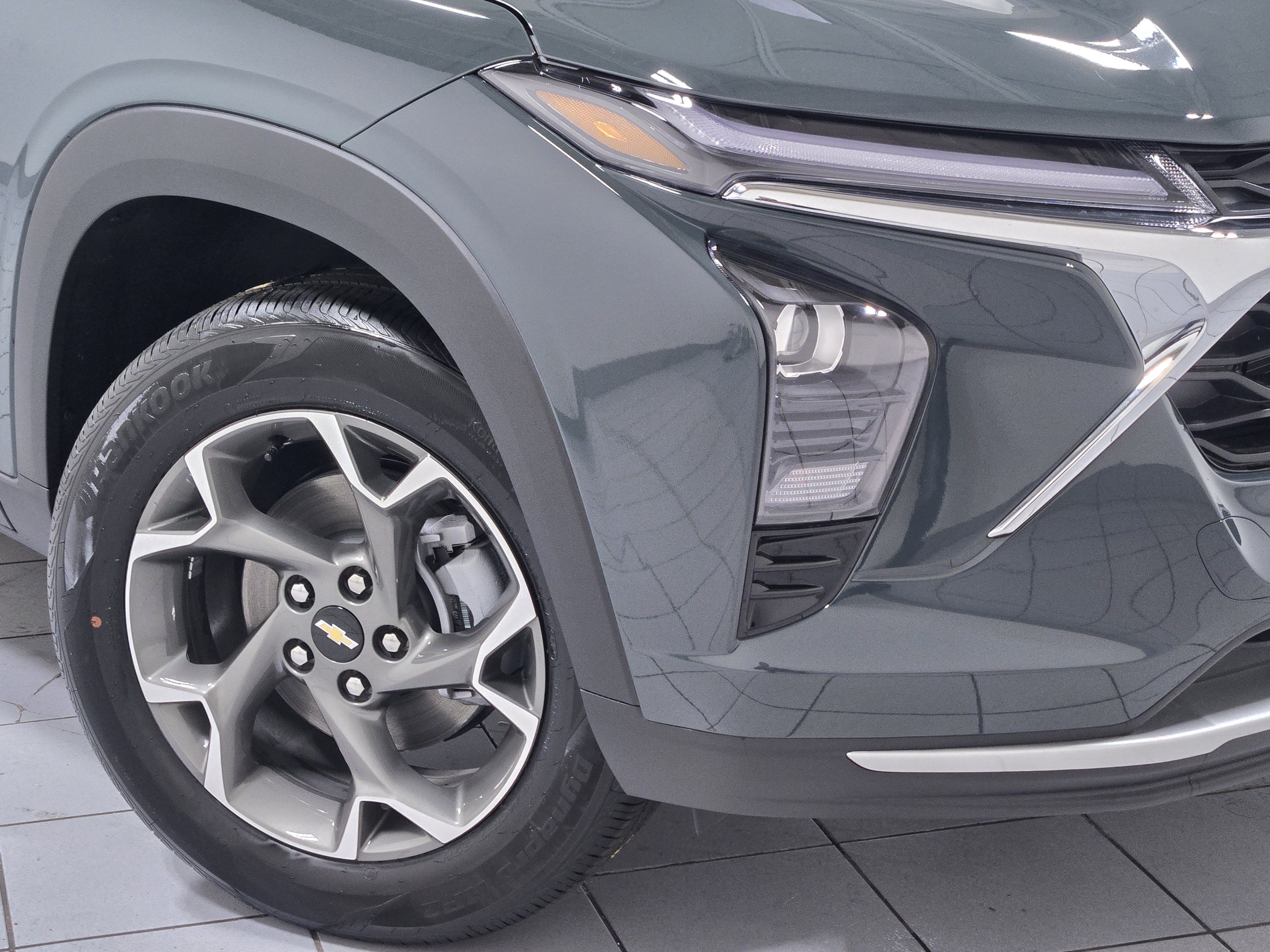 New 2026 Chevrolet Trax LT SUV
