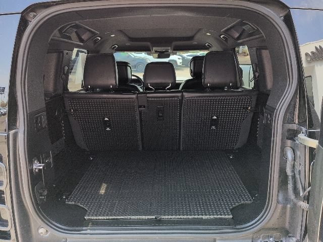 2022 Land Rover Defender X-Dynamic HSE - Photo 11