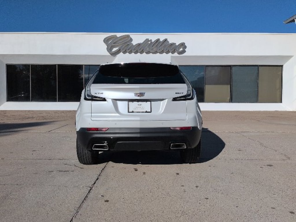 Used 2022 CADILLAC XT4 FWD Sport SUV
