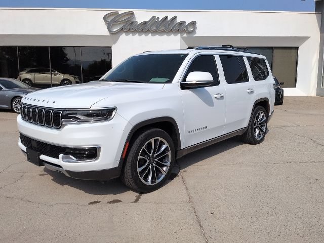 2022 Jeep Wagoneer