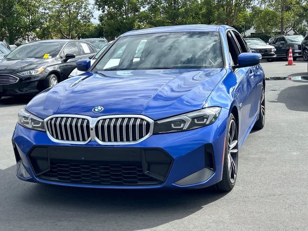 BMW 330e