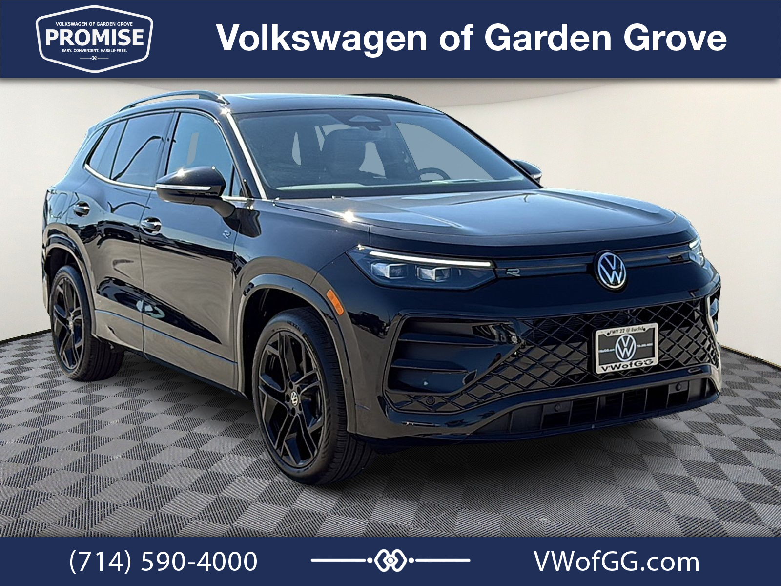 New 2026 Volkswagen Tiguan SE R-Line Black SUV