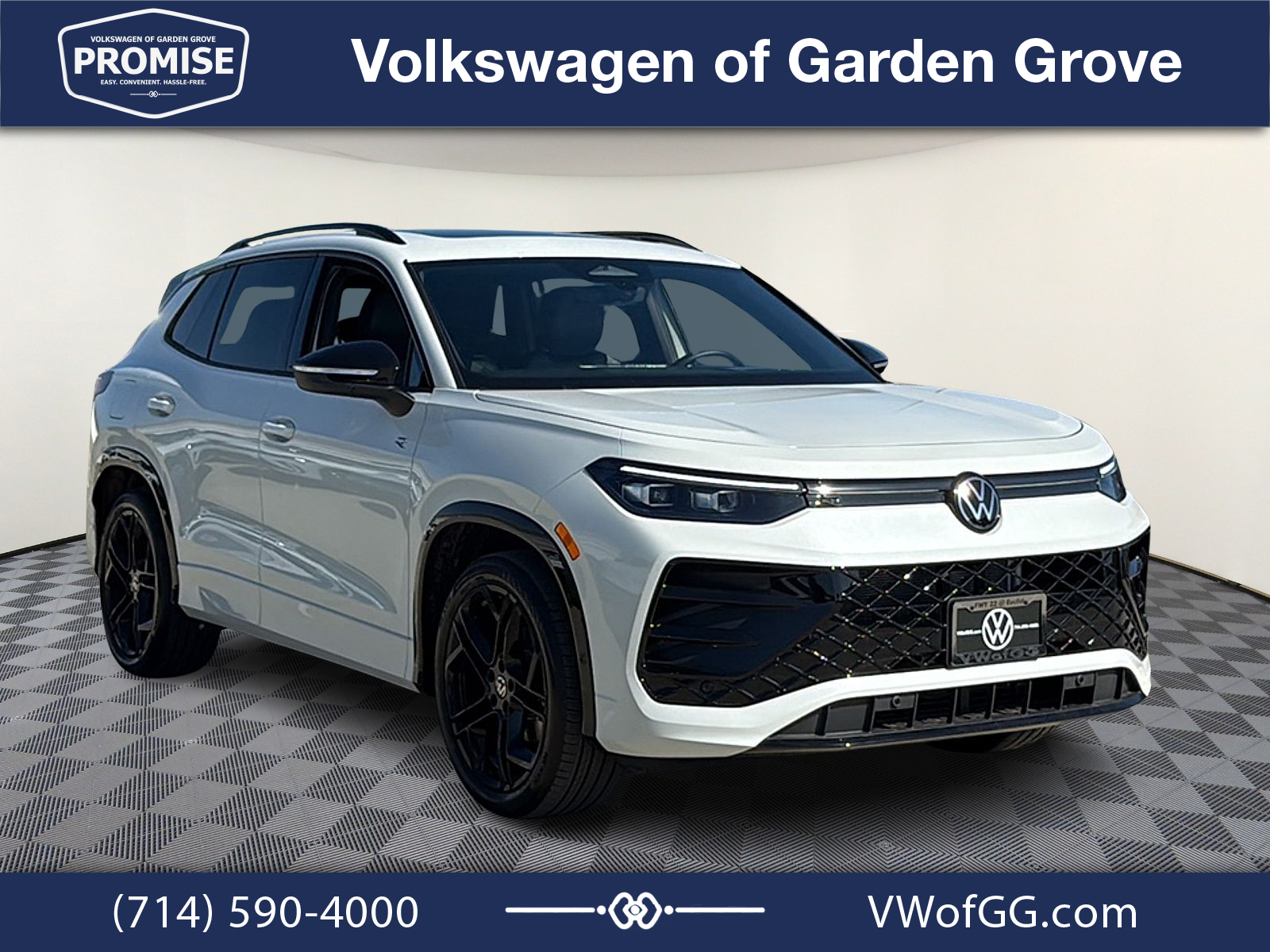 New 2026 Volkswagen Tiguan SE R-Line Black SUV