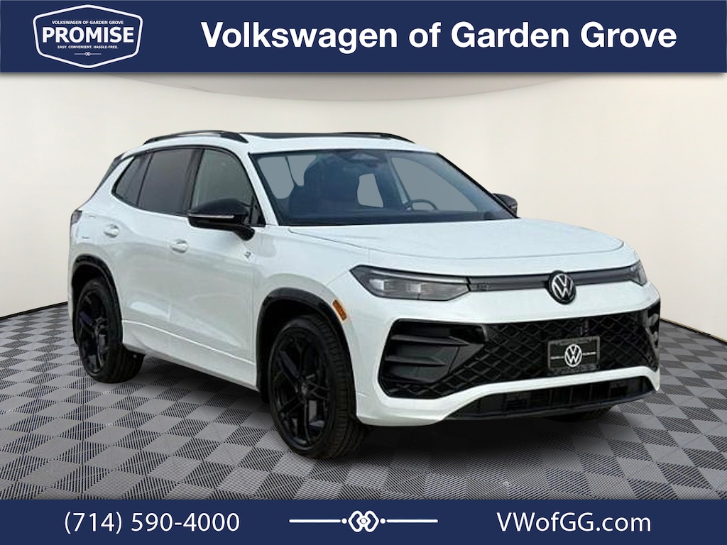 New 2026 Volkswagen Tiguan SE R-Line Black SUV