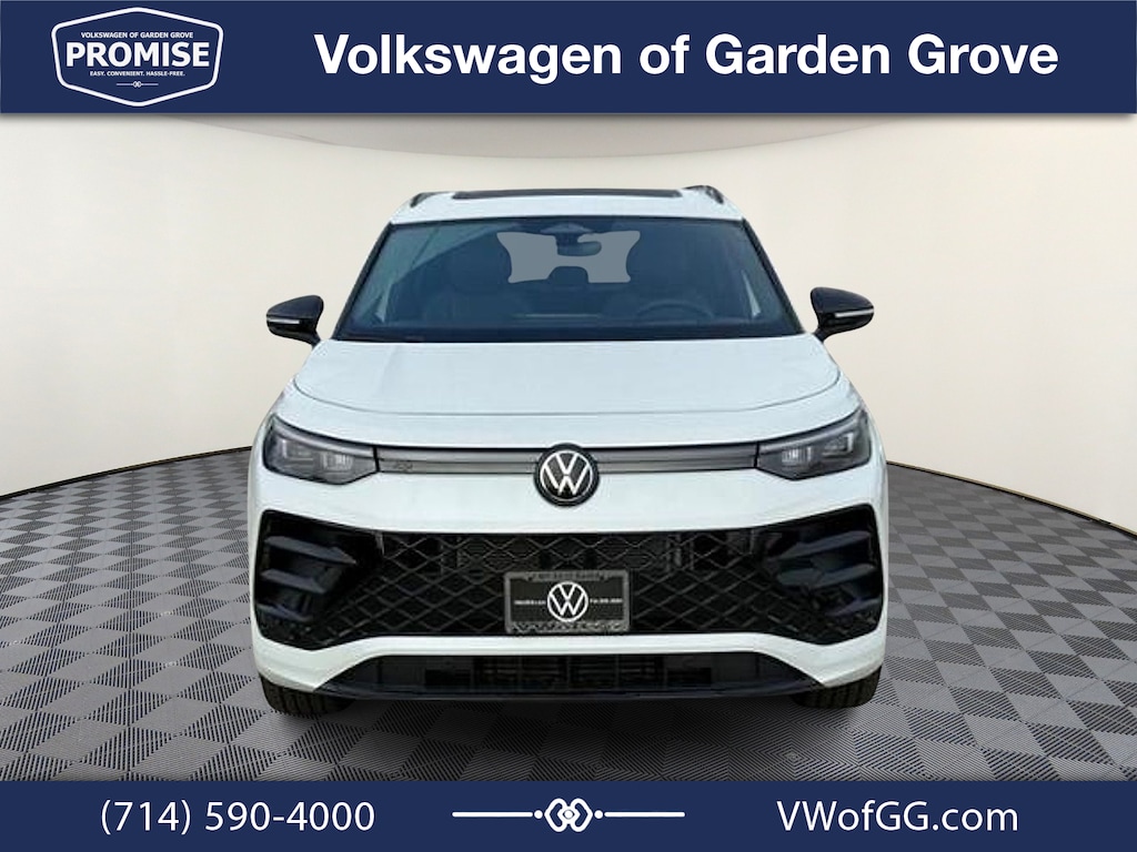 New 2026 Volkswagen Tiguan SE R-Line Black SUV