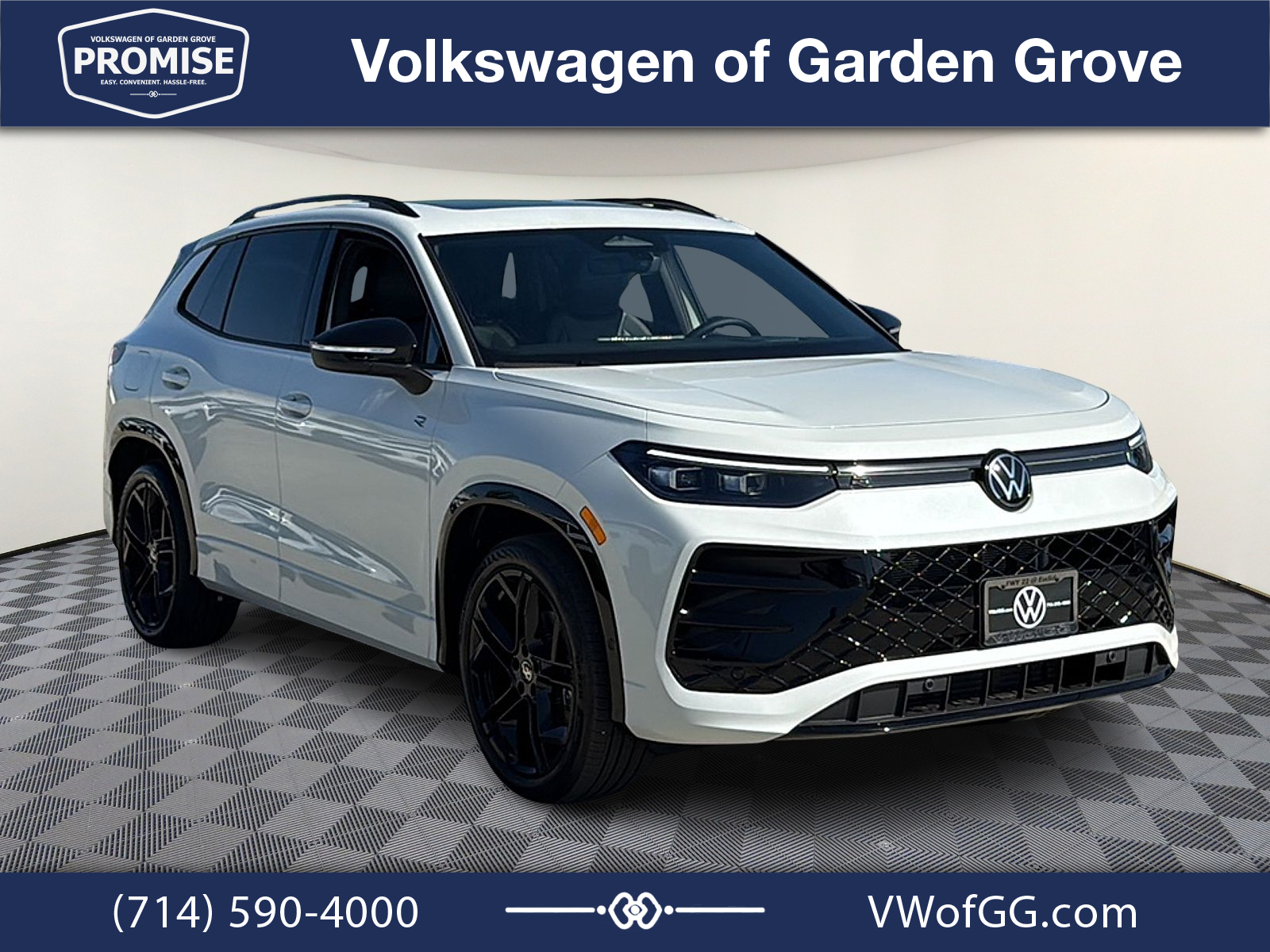 New 2026 Volkswagen Tiguan SE R-Line Black SUV