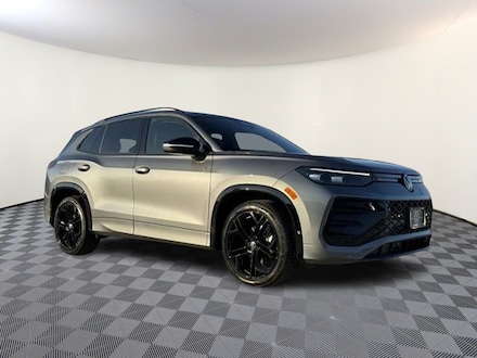 2026 Volkswagen Tiguan SE R-Line Black SUV