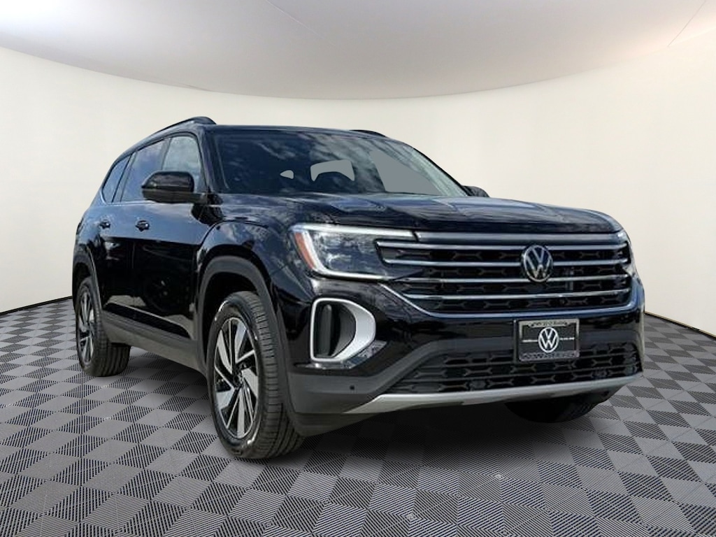 New 2026 Volkswagen Atlas SE w/Technology SUV