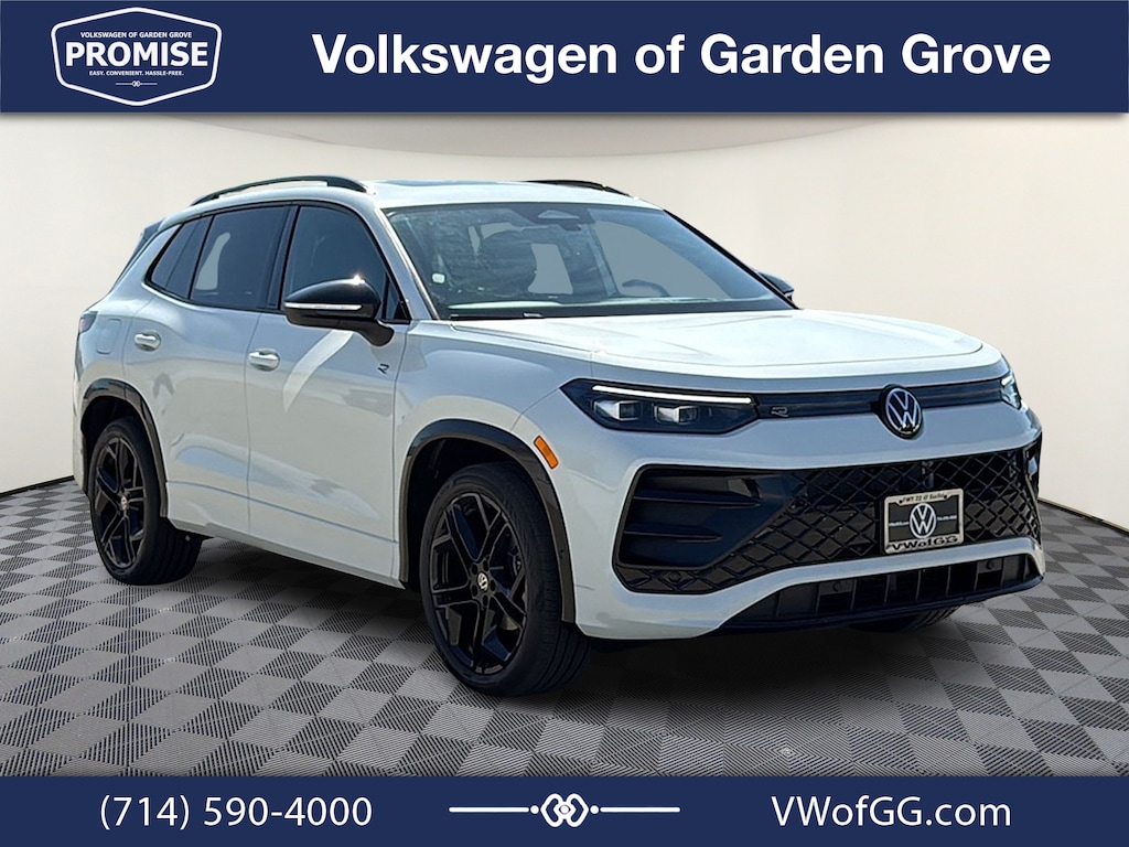 New 2026 Volkswagen Tiguan SE R-Line Black SUV