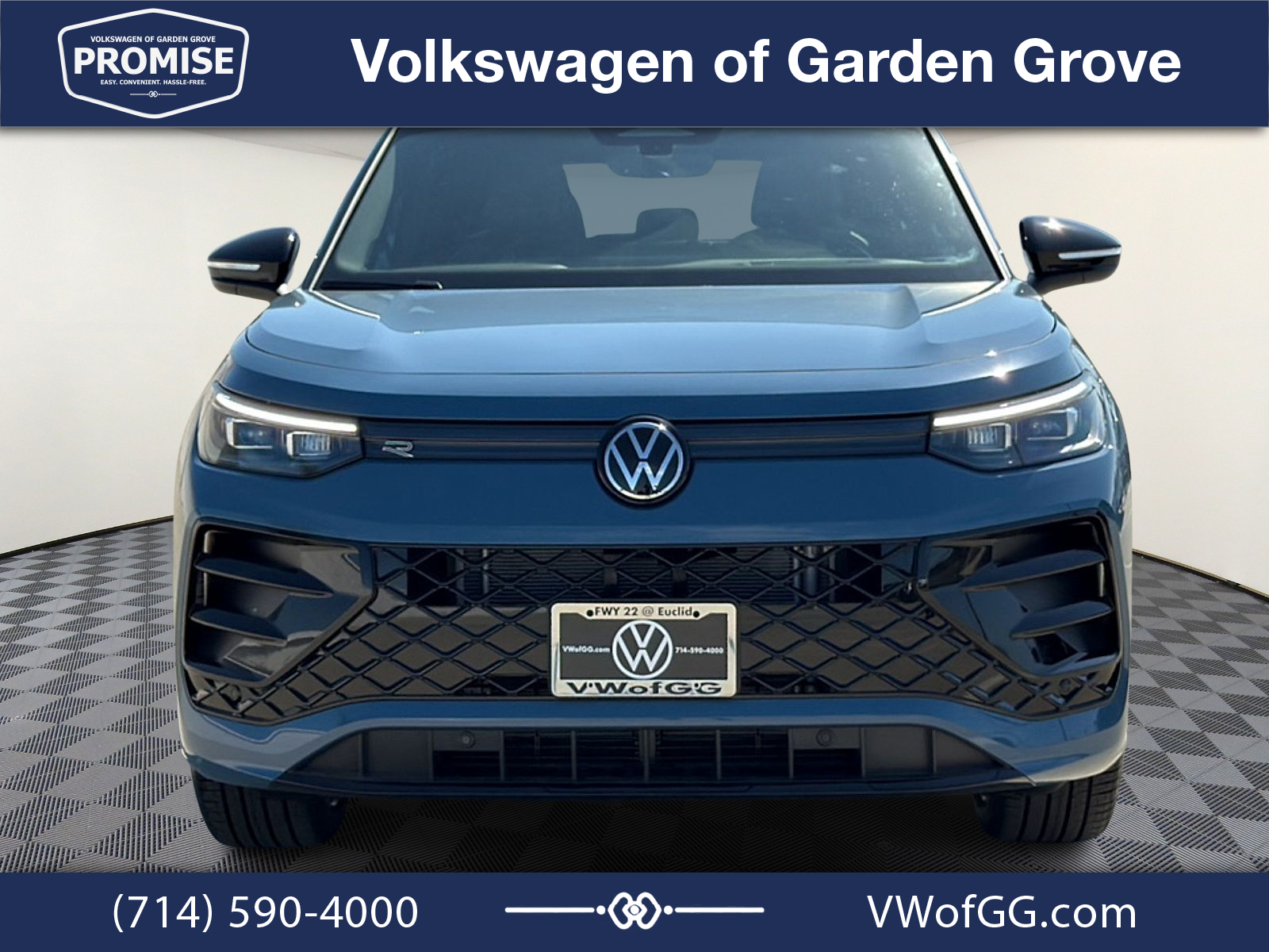 New 2026 Volkswagen Tiguan SE R-Line Black SUV