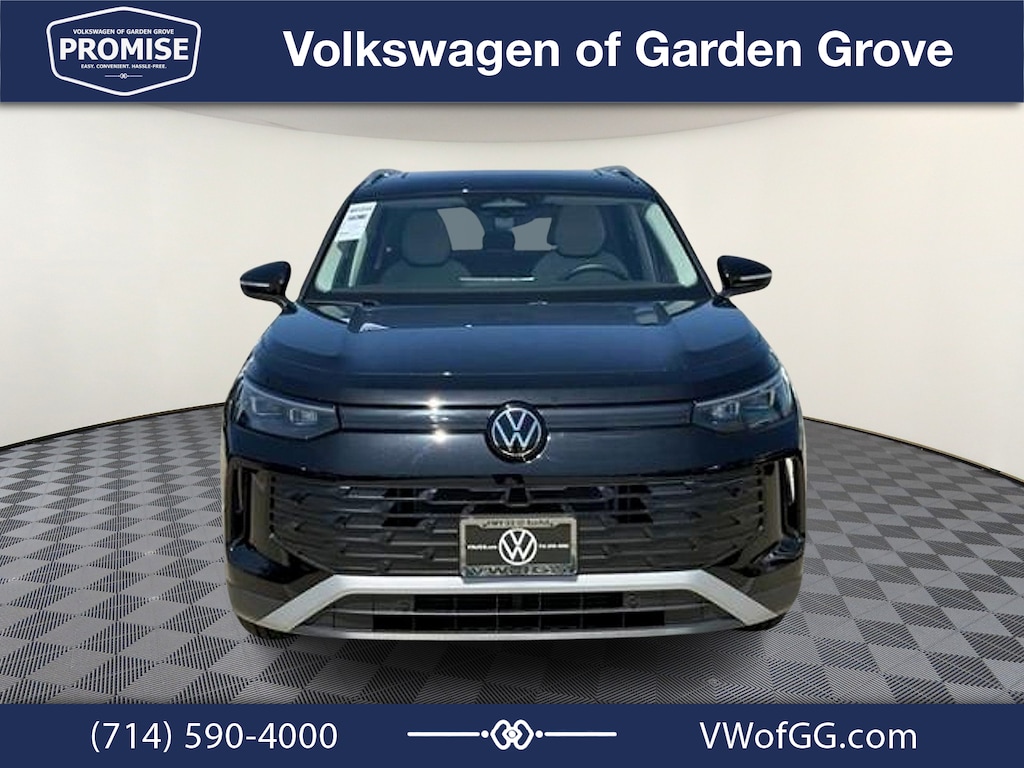 New 2026 Volkswagen Tiguan SE SUV