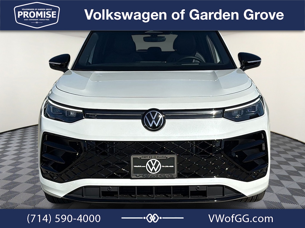 New 2026 Volkswagen Tiguan SE R-Line Black SUV