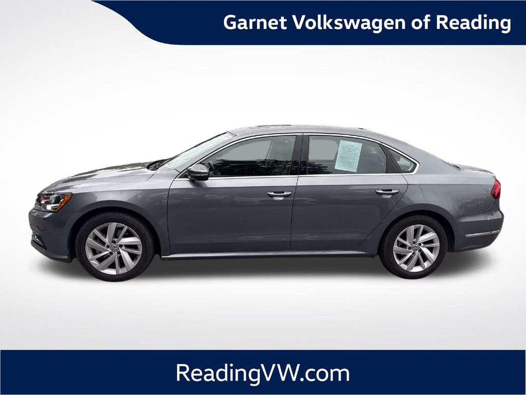 Used 2018 Volkswagen Passat 2.0T SE Sedan