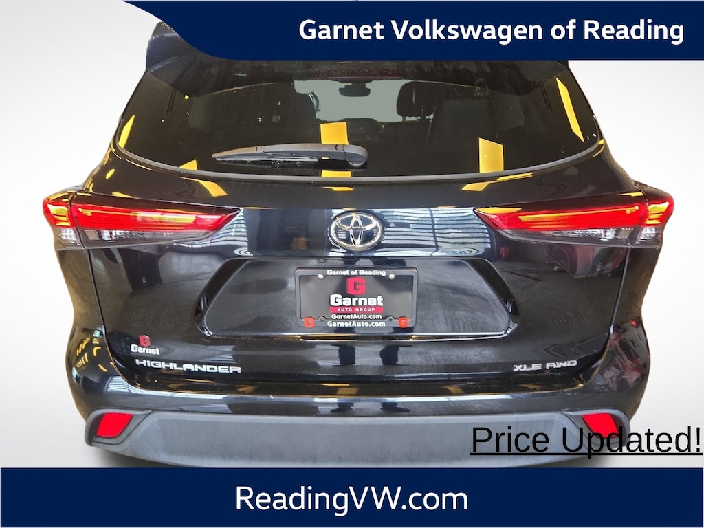 Used 2022 Toyota Highlander XLE SUV