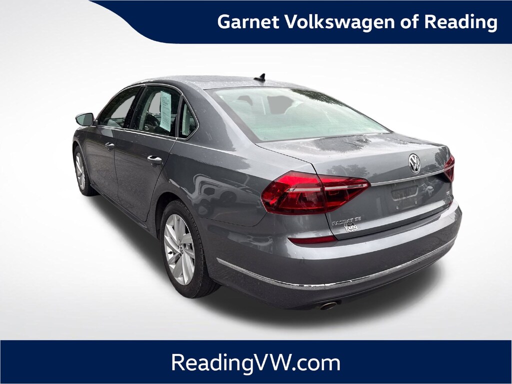 Used 2018 Volkswagen Passat 2.0T SE Sedan