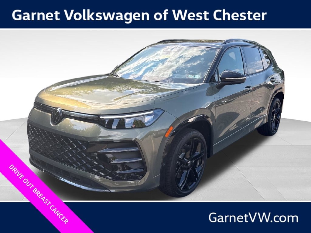 New 2026 Volkswagen Tiguan SE R-Line Black SUV