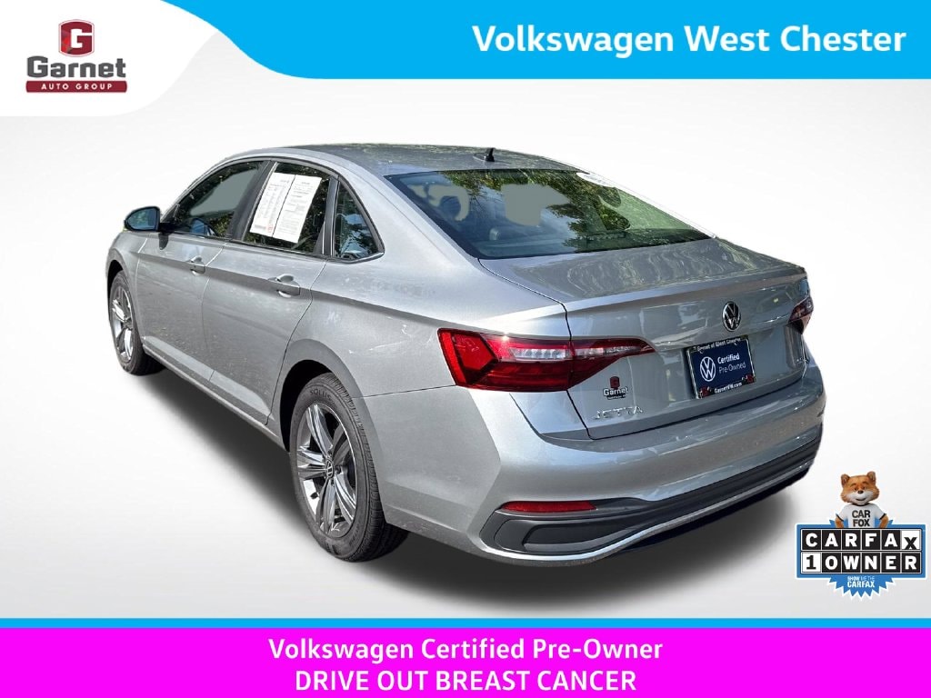 Certified 2023 Volkswagen Jetta 1.5T SE Sedan