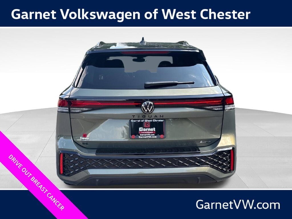 New 2026 Volkswagen Tiguan SE R-Line Black SUV