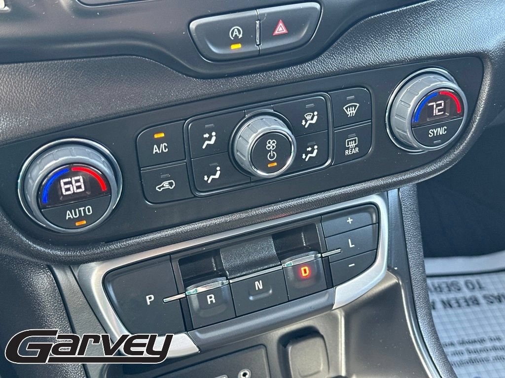 2024 GMC Terrain SLE - Photo 19