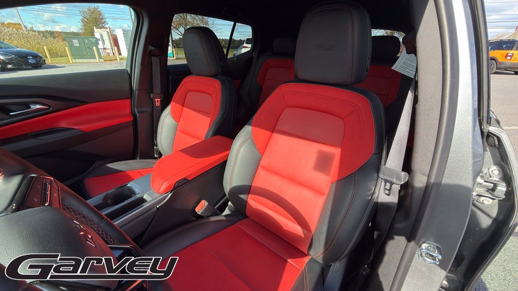 2025 Chevrolet Equinox EV RS - Photo 10