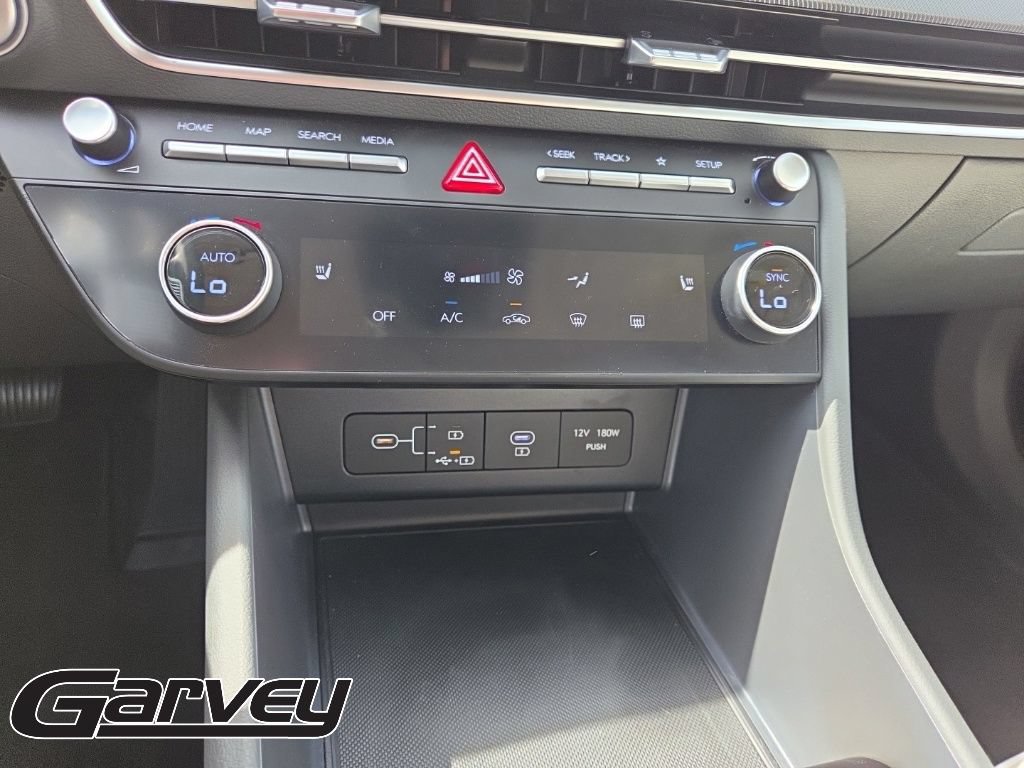 2025 Hyundai Sonata SEL - Photo 16