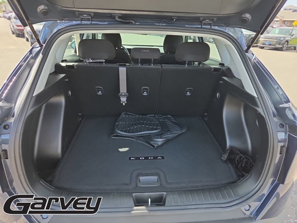 2025 Hyundai Kona SE - Photo 7