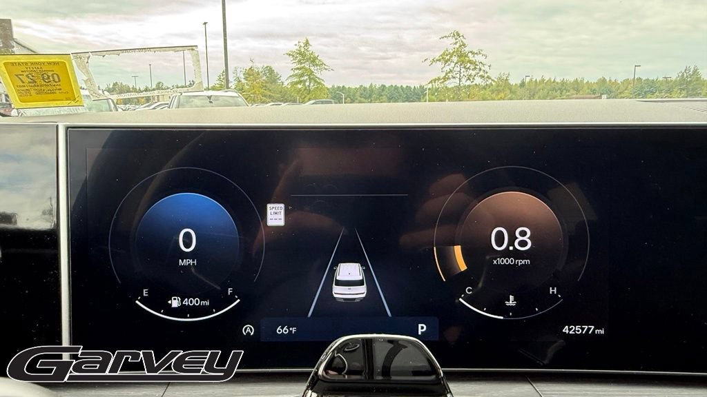 2025 Hyundai Santa Fe Limited - Photo 21