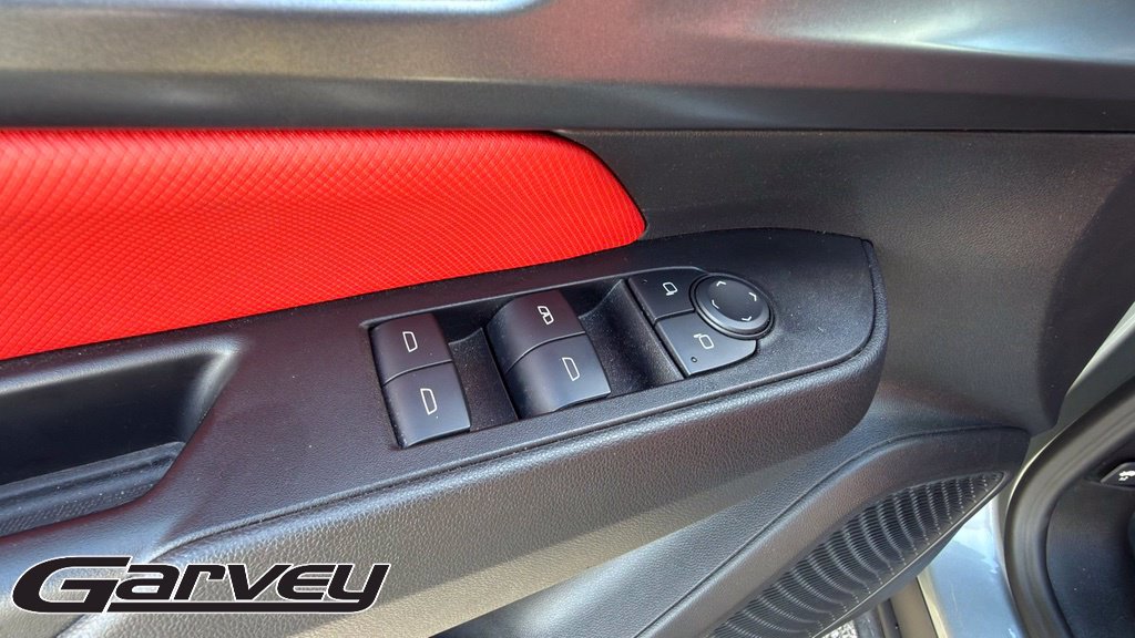 2025 Chevrolet Equinox EV RS - Photo 14