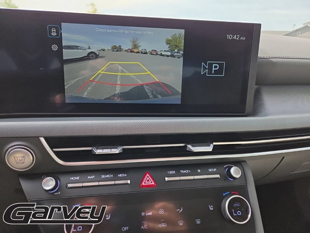 2025 Hyundai Sonata SEL - Photo 17