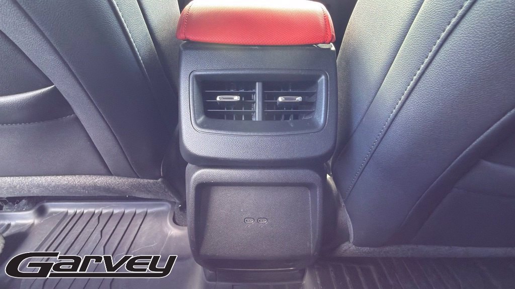 2025 Chevrolet Equinox EV RS - Photo 25