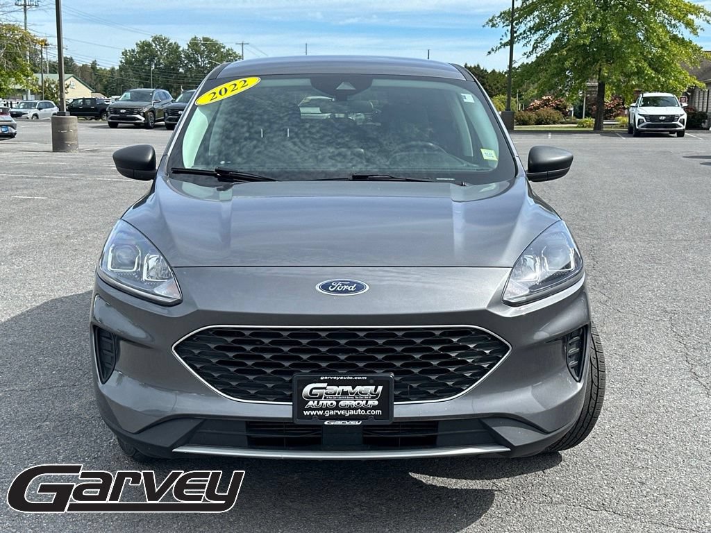 Used 2022 Ford Escape SE with VIN 1FMCU9G61NUB67155 for sale in Plattsburgh, NY