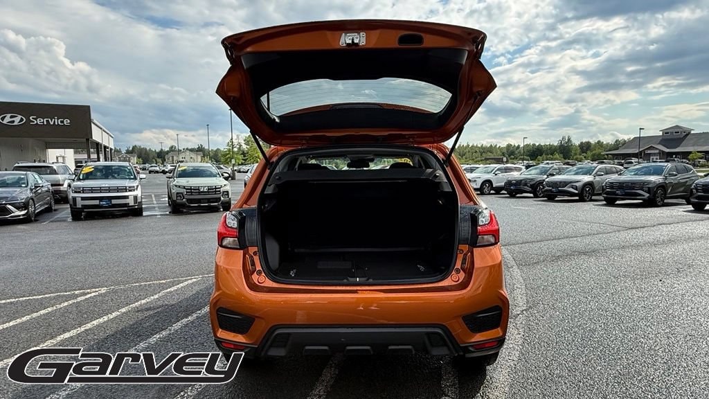 2022 Mitsubishi Outlander Sport LE - Photo 11