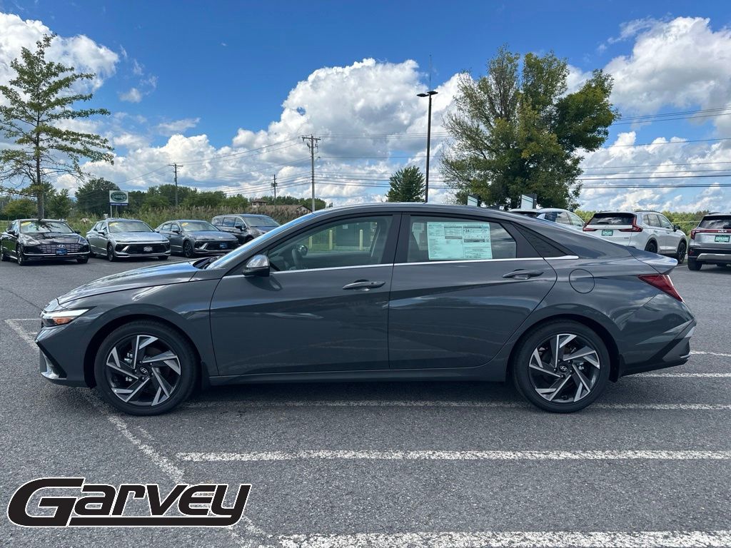 New 2026 Hyundai Elantra Limited Sedan