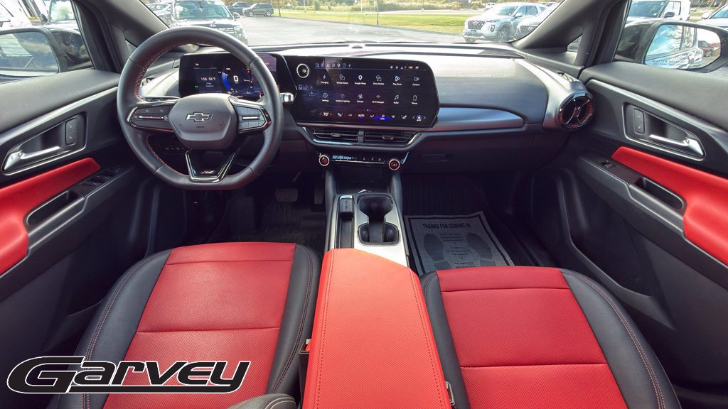 2025 Chevrolet Equinox EV RS - Photo 26