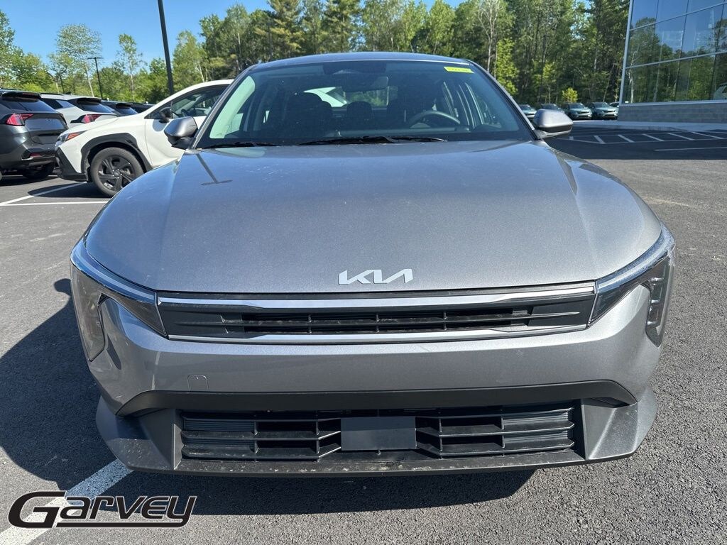 New 2026 Kia K4 LXS Sedan