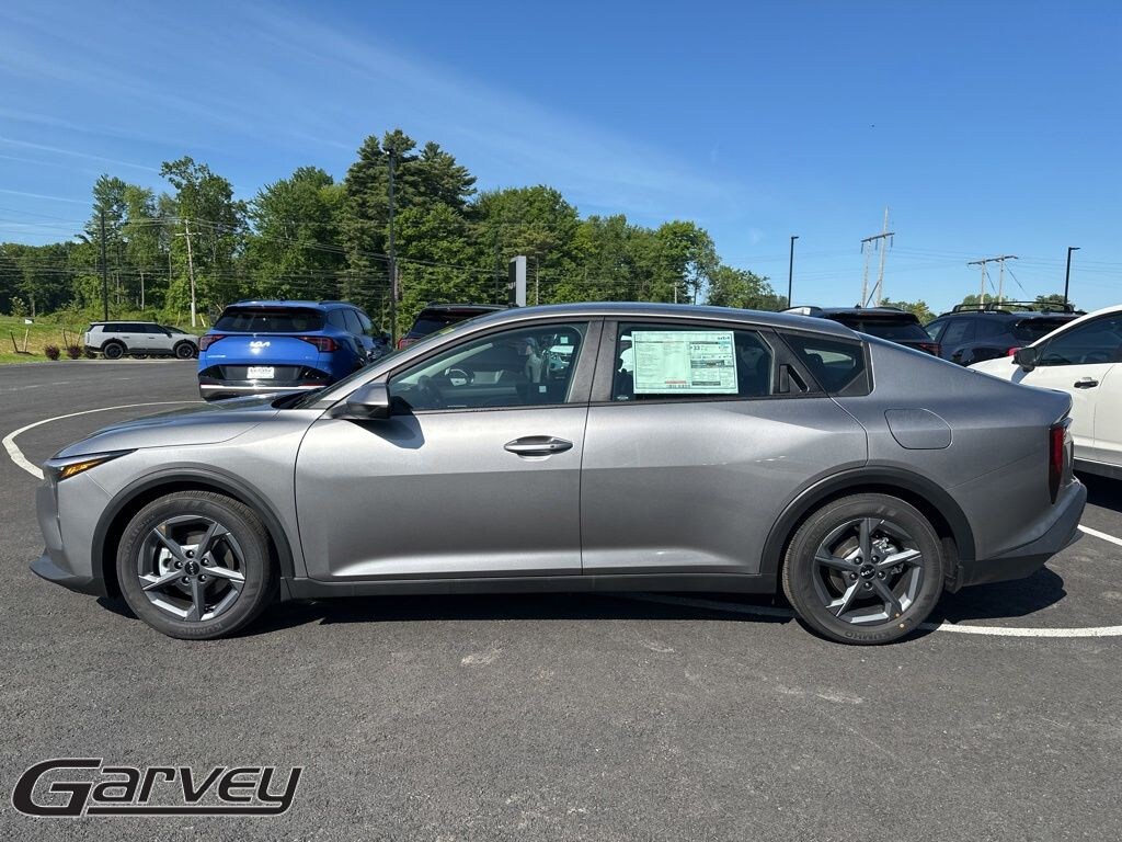 New 2026 Kia K4 LXS Sedan