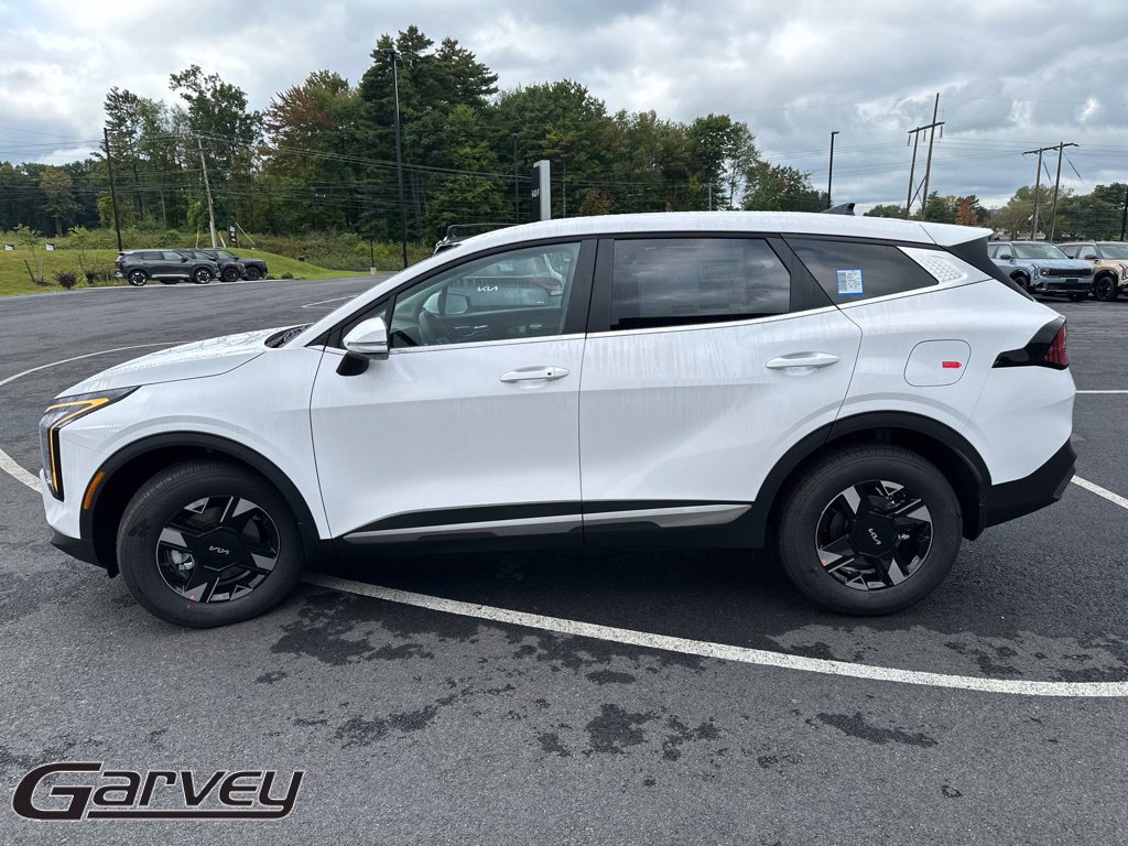 New 2027 Kia Sportage LX SUV