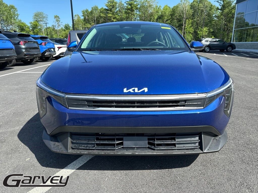 New 2026 Kia K4 LXS Sedan