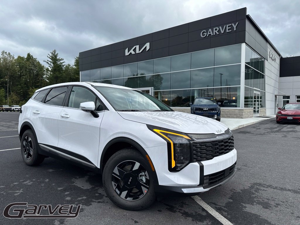 New 2027 Kia Sportage LX SUV