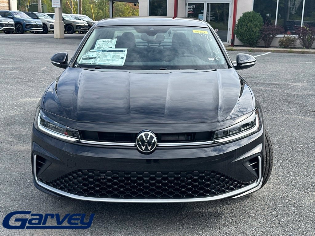 New 2027 Volkswagen Jetta 1.5T SEL Sedan