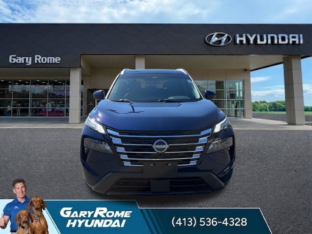 2024 Nissan Rogue SV - Photo 8