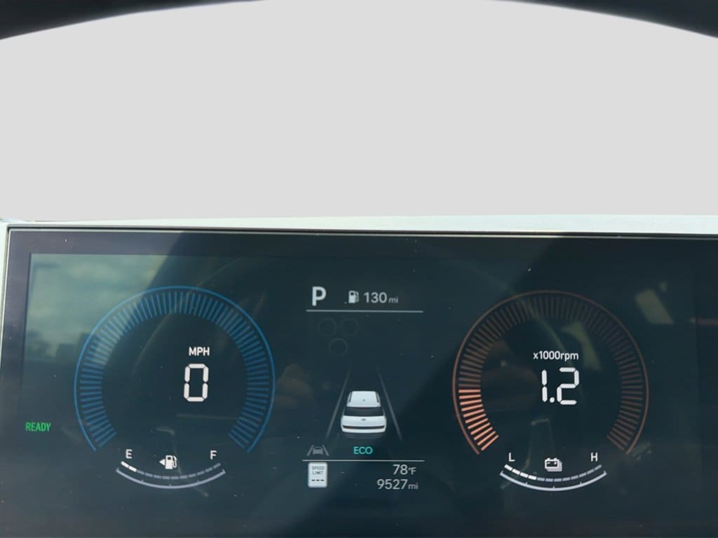 2025 Hyundai Santa Fe SEL - Photo 21