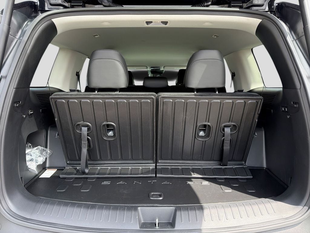 2025 Hyundai Santa Fe SEL - Photo 29