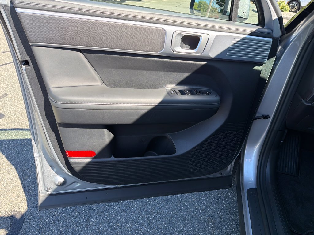 2025 Hyundai Santa Fe SEL - Photo 11