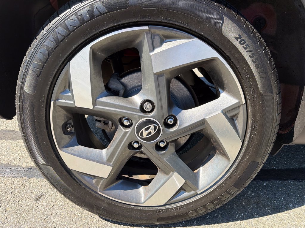 2023 Hyundai Venue SEL - Photo 27