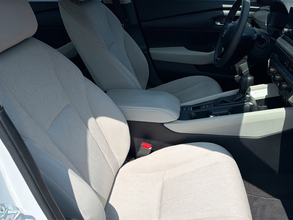 2024 Honda Accord LX - Photo 25